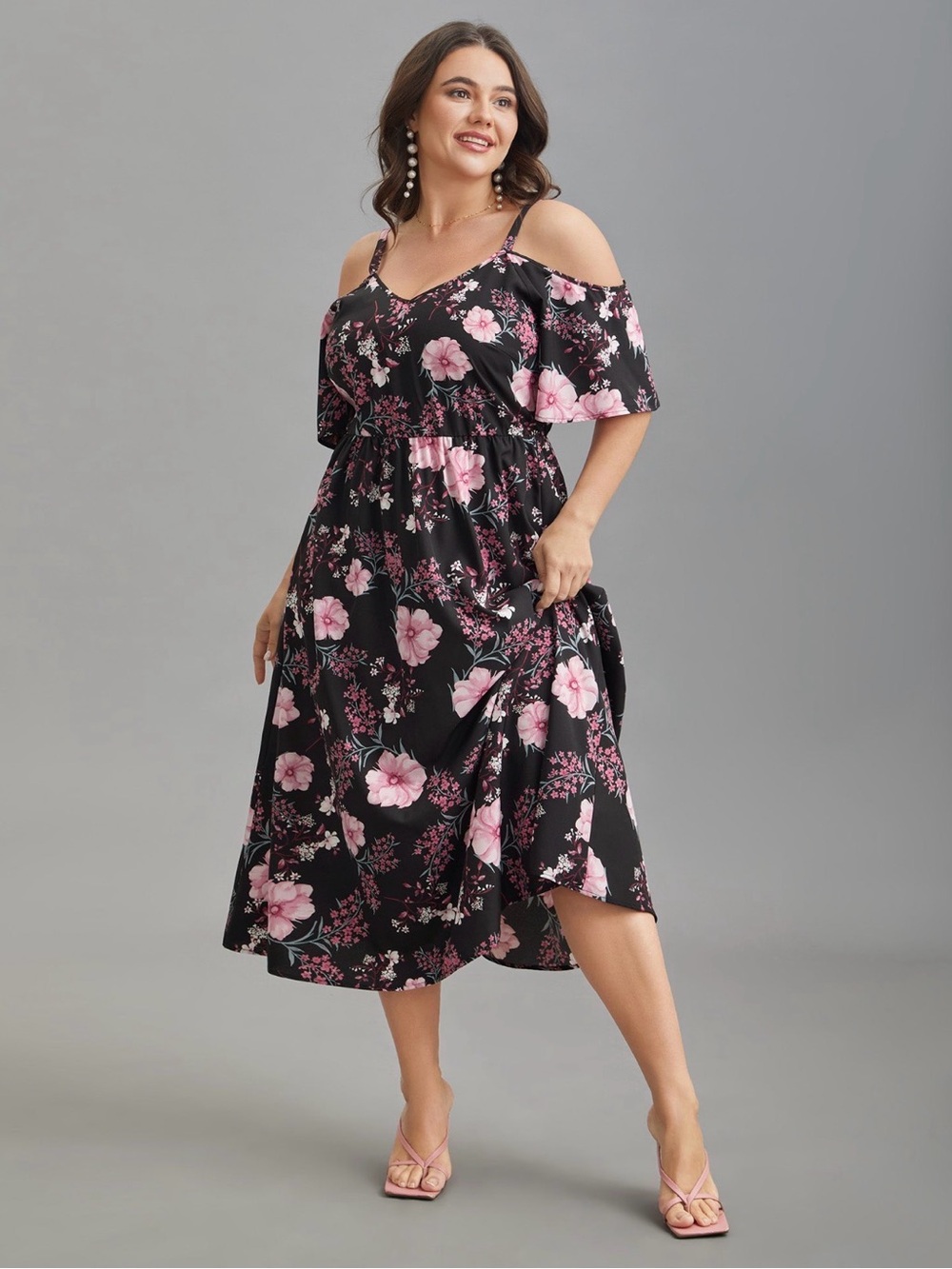 BloomChic Floral Print Cold-Shoulder Pockets Midi Dress